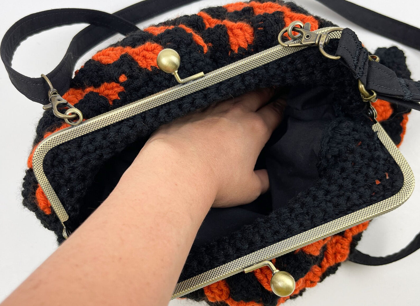 Crochet Cross Body Kiss Lock Purse with Adjustable Strap