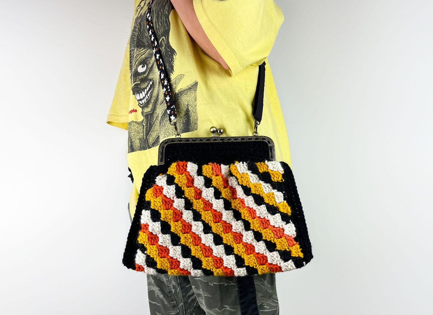 Crochet Cross Body Kiss Lock Purse with Adjustable Strap