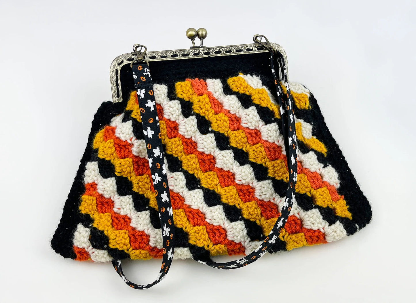 Crochet Cross Body Kiss Lock Purse with Adjustable Strap