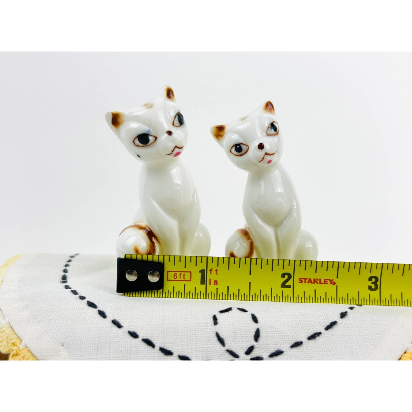 Vintage Siamese Cats Bone China Salt and Pepper Shakers 2.5"