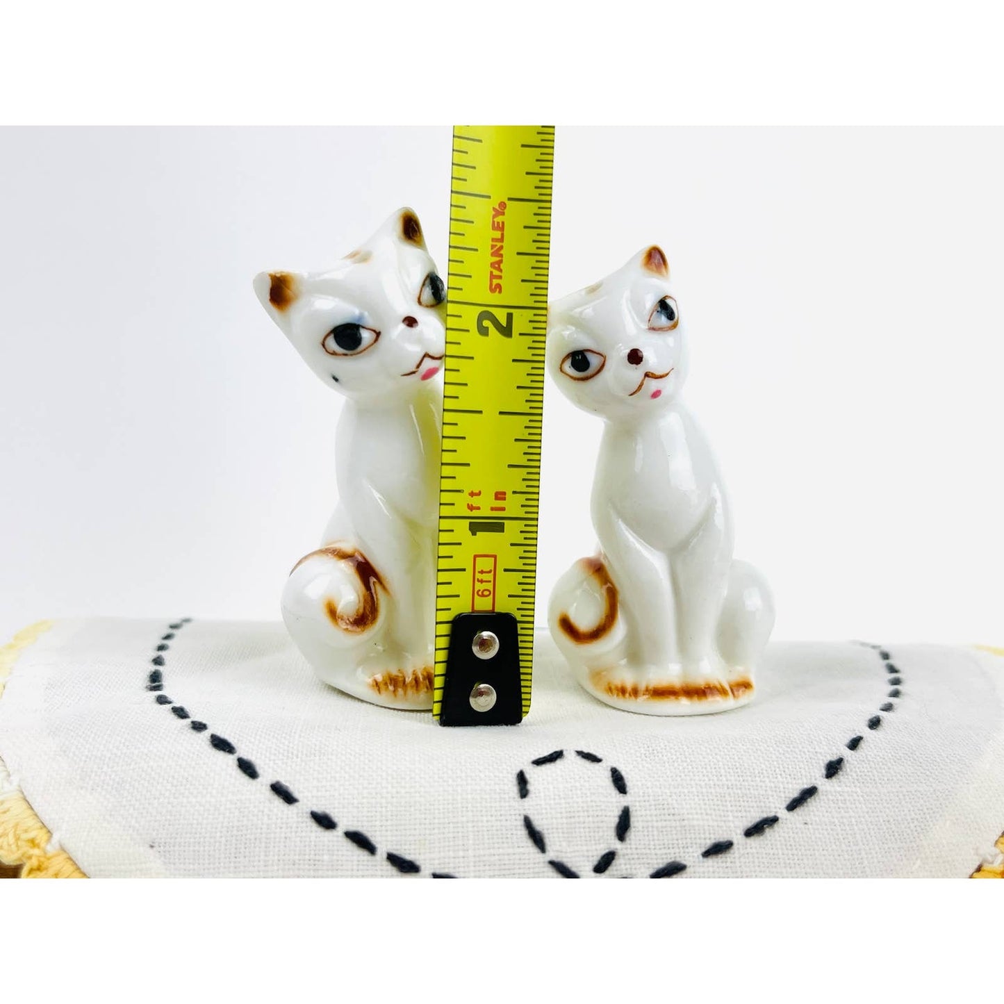 Vintage Siamese Cats Bone China Salt and Pepper Shakers 2.5"