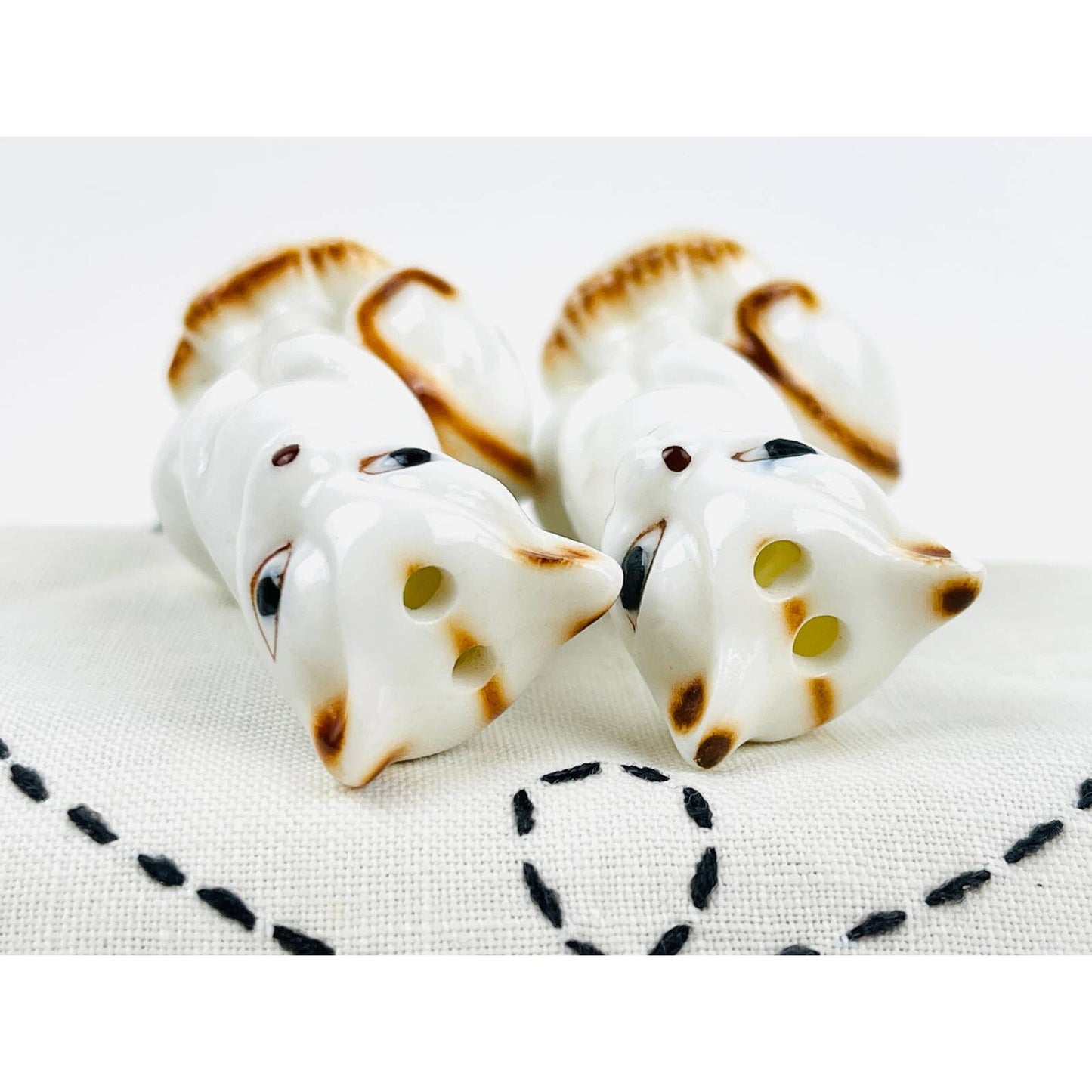 Vintage Siamese Cats Bone China Salt and Pepper Shakers 2.5"