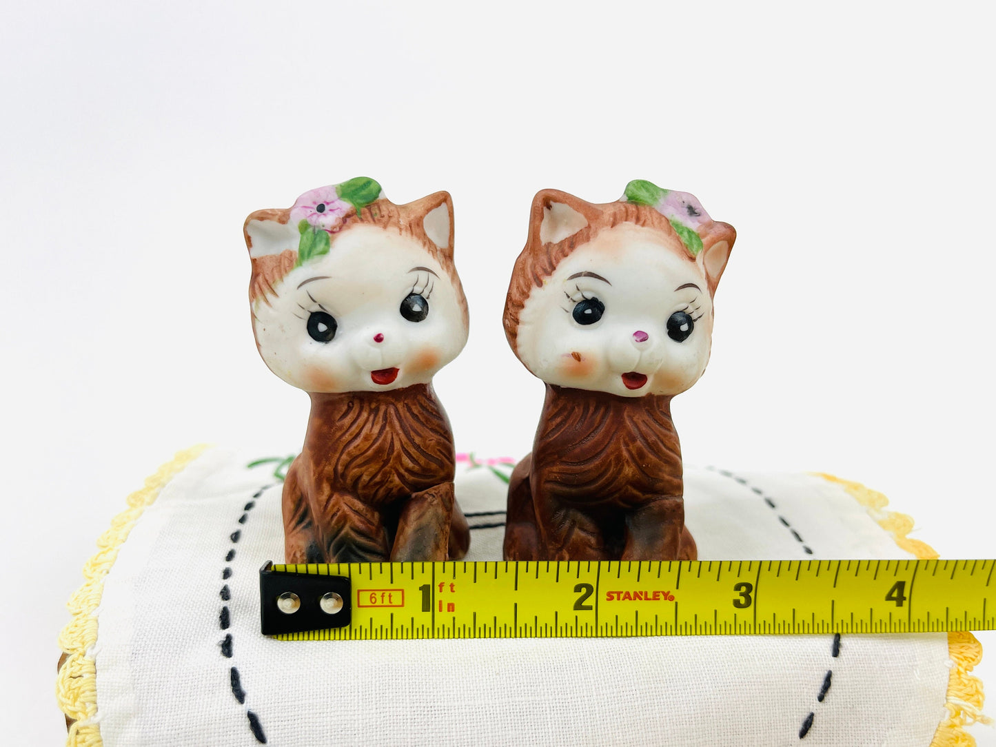 Vintage Anthropomorphic Kittens Kitschy Salt and Pepper Shakers Set of 2 Brown Kitty Cat Figurines
