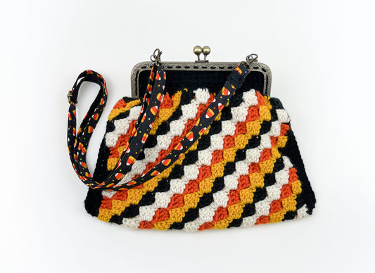 Crochet Cross Body Kiss Lock Purse with Adjustable Strap