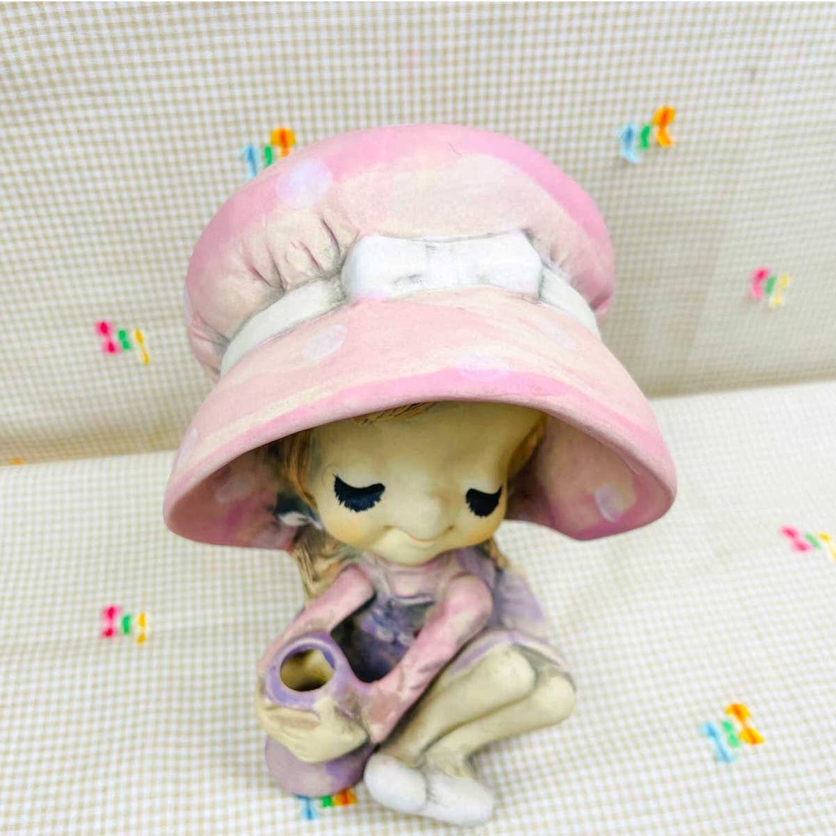 Vintage UCTCI Sitting Girl Big Hat w/Air Plant Pot 7" Ceramic Figurine Collectable kitschy Knick-Knacks 1960's mid century decor